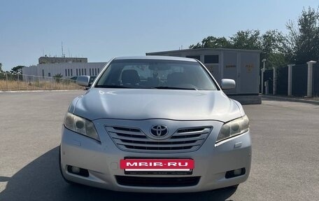Toyota Camry, 2007 год, 1 180 000 рублей, 4 фотография