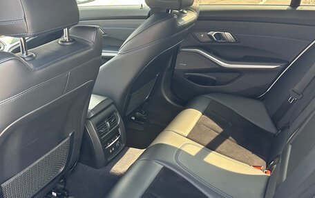 BMW 3 серия, 2019 год, 4 300 000 рублей, 10 фотография