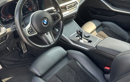BMW 3 серия, 2019 год, 4 300 000 рублей, 9 фотография