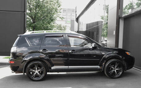 Mitsubishi Outlander III рестайлинг 3, 2007 год, 947 000 рублей, 4 фотография