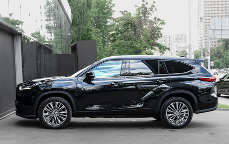 Toyota Highlander, 2023 год, 5 200 000 рублей, 8 фотография