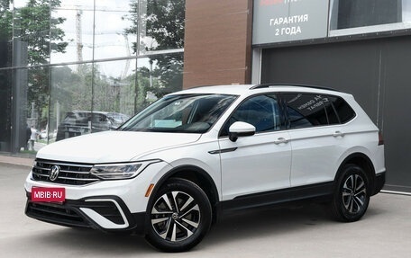 Volkswagen Tiguan II, 2022 год, 2 690 000 рублей, 1 фотография