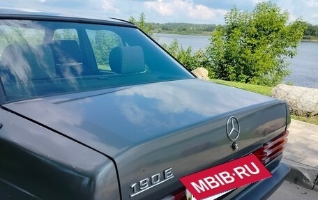 Mercedes-Benz 190 (W201), 1987 год, 235 000 рублей, 8 фотография