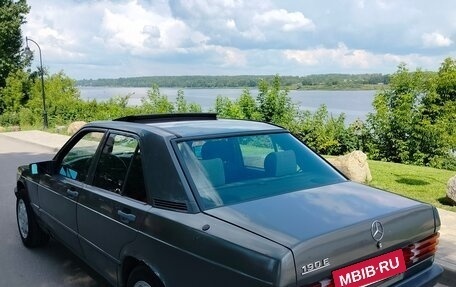 Mercedes-Benz 190 (W201), 1987 год, 235 000 рублей, 6 фотография