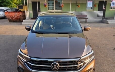 Volkswagen Polo VI (EU Market), 2022 год, 2 000 000 рублей, 2 фотография