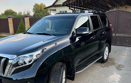 Toyota Land Cruiser Prado 150 рестайлинг 2, 2013 год, 3 100 000 рублей, 3 фотография