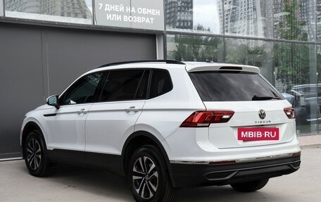 Volkswagen Tiguan II, 2022 год, 2 690 000 рублей, 7 фотография