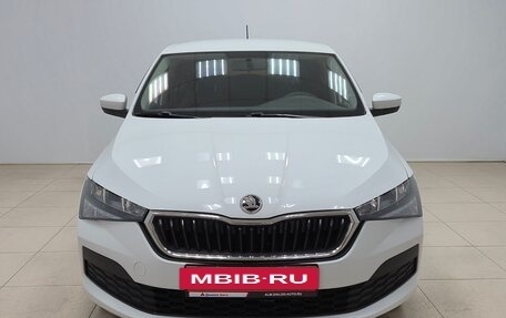 Skoda Rapid I, 2020 год, 1 370 000 рублей, 2 фотография