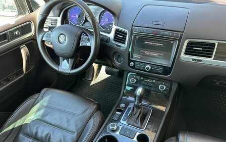 Volkswagen Touareg III, 2017 год, 3 490 000 рублей, 13 фотография
