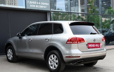 Volkswagen Touareg III, 2018 год, 3 050 000 рублей, 7 фотография