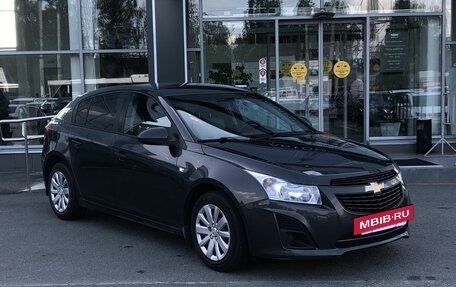 Chevrolet Cruze II, 2013 год, 801 000 рублей, 3 фотография