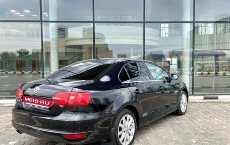 Volkswagen Jetta VI, 2013 год, 995 000 рублей, 5 фотография