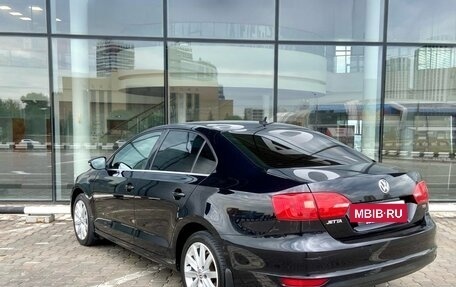 Volkswagen Jetta VI, 2013 год, 995 000 рублей, 7 фотография