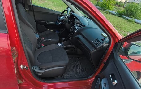 KIA Rio III рестайлинг, 2013 год, 900 000 рублей, 9 фотография
