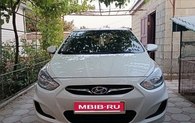 Hyundai Solaris II рестайлинг, 2011 год, 730 000 рублей, 1 фотография