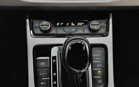 Geely Atlas I, 2019 год, 1 570 000 рублей, 18 фотография