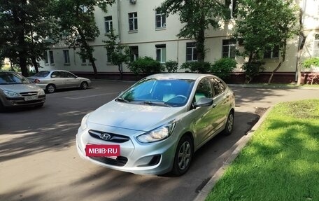 Hyundai Solaris II рестайлинг, 2014 год, 750 000 рублей, 1 фотография