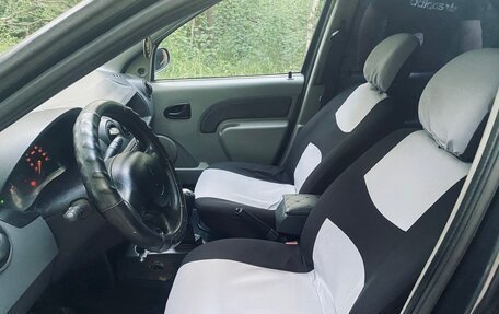 Renault Logan I, 2006 год, 205 000 рублей, 6 фотография