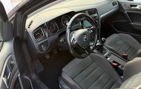 Volkswagen Golf VII, 2019 год, 1 700 000 рублей, 7 фотография