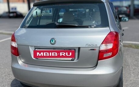 Skoda Fabia II, 2012 год, 820 000 рублей, 3 фотография