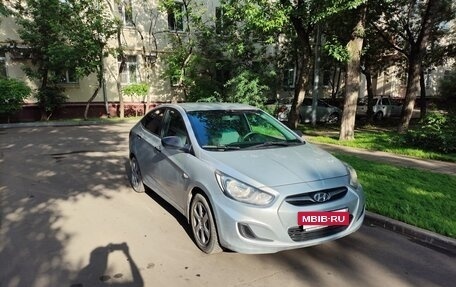 Hyundai Solaris II рестайлинг, 2014 год, 750 000 рублей, 3 фотография