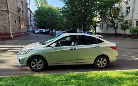 Hyundai Solaris II рестайлинг, 2014 год, 750 000 рублей, 11 фотография