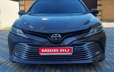 Toyota Camry, 2018 год, 2 750 000 рублей, 1 фотография
