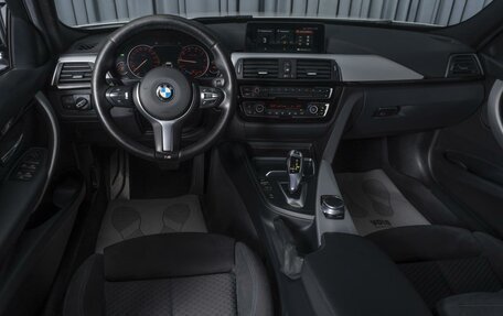BMW 3 серия, 2016 год, 2 174 000 рублей, 6 фотография