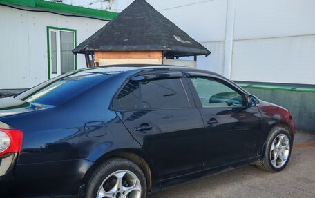 Volkswagen Jetta VI, 2009 год, 750 000 рублей, 5 фотография