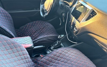 Hyundai Solaris II рестайлинг, 2019 год, 1 350 000 рублей, 10 фотография