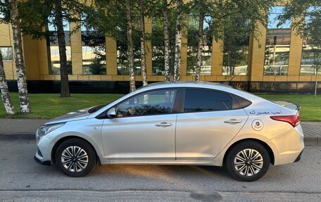 Hyundai Solaris II рестайлинг, 2019 год, 1 350 000 рублей, 3 фотография