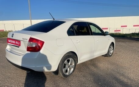 Skoda Rapid I, 2015 год, 959 000 рублей, 4 фотография