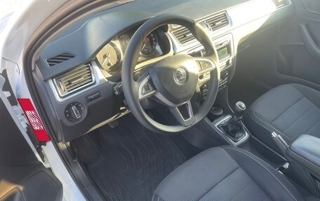 Skoda Rapid I, 2015 год, 959 000 рублей, 10 фотография
