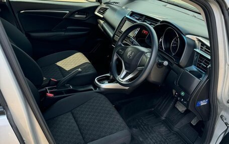 Honda Fit III, 2015 год, 1 280 000 рублей, 8 фотография