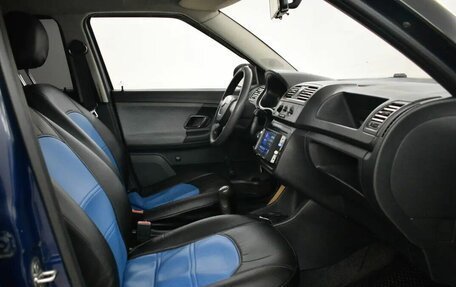Skoda Fabia II, 2010 год, 380 000 рублей, 9 фотография