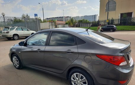 Hyundai Solaris II рестайлинг, 2011 год, 720 000 рублей, 6 фотография