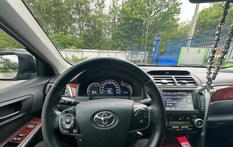 Toyota Camry, 2013 год, 1 600 000 рублей, 5 фотография