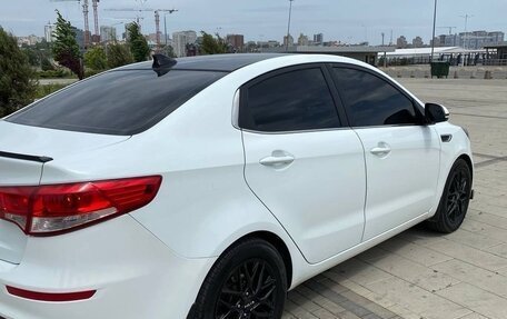 KIA Rio III рестайлинг, 2015 год, 875 000 рублей, 4 фотография