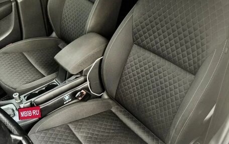 Skoda Octavia, 2017 год, 1 200 000 рублей, 2 фотография