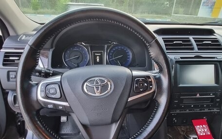 Toyota Camry, 2015 год, 2 349 000 рублей, 10 фотография