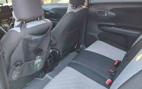 Toyota Wish II, 2013 год, 1 550 000 рублей, 13 фотография