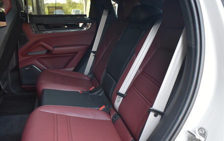 Porsche Cayenne III, 2025 год, 24 700 000 рублей, 12 фотография