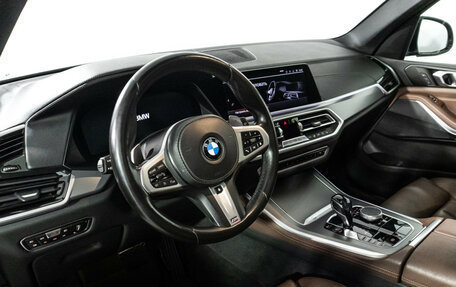 BMW X5, 2019 год, 4 900 000 рублей, 11 фотография