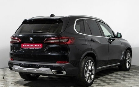 BMW X5, 2019 год, 4 900 000 рублей, 5 фотография
