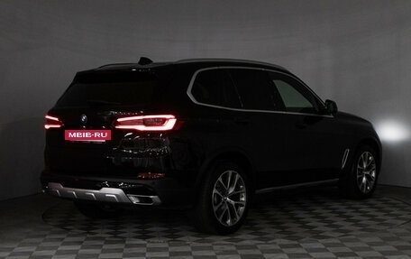 BMW X5, 2019 год, 4 900 000 рублей, 28 фотография