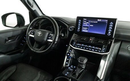 Toyota Land Cruiser, 2022 год, 8 499 000 рублей, 20 фотография