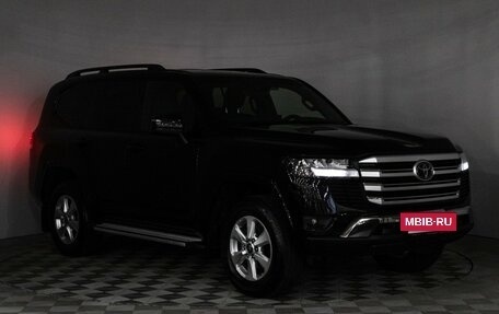 Toyota Land Cruiser, 2022 год, 8 499 000 рублей, 26 фотография