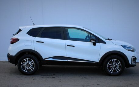Renault Kaptur I рестайлинг, 2016 год, 1 175 000 рублей, 8 фотография