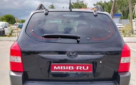 Hyundai Tucson III, 2006 год, 830 000 рублей, 1 фотография
