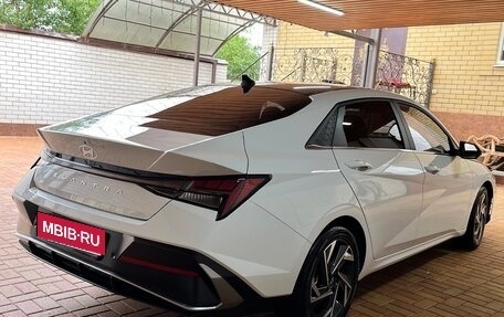 Hyundai Elantra, 2024 год, 2 270 000 рублей, 6 фотография